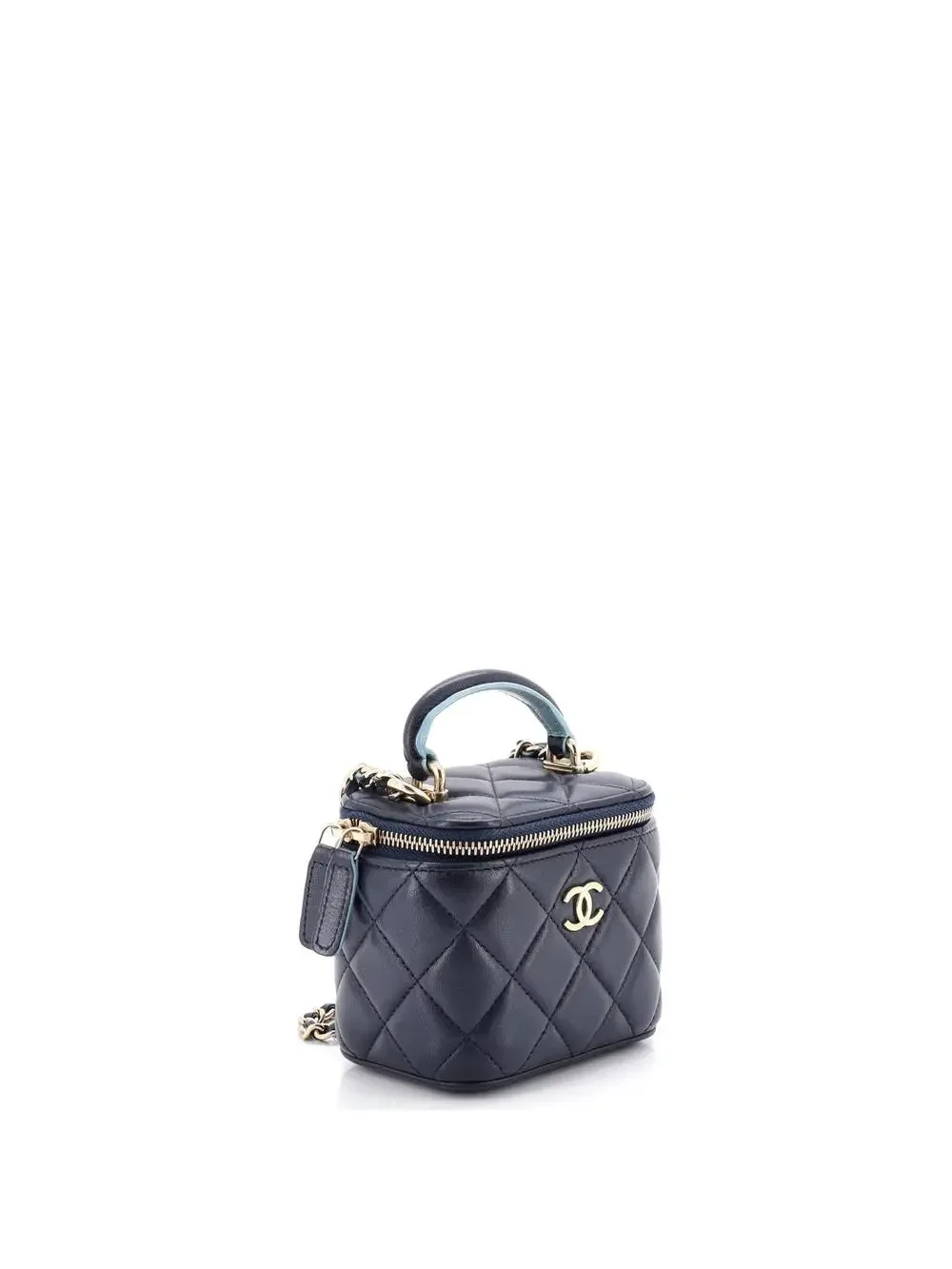 CHANEL elevate your